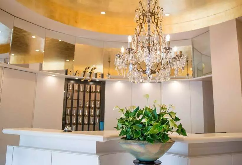 بنسيون Restaurant Bistro Raffel