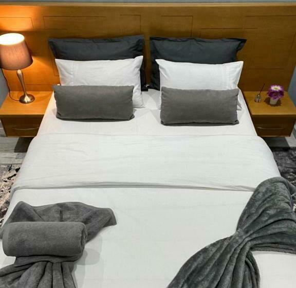 Antonios Luxury Apartments