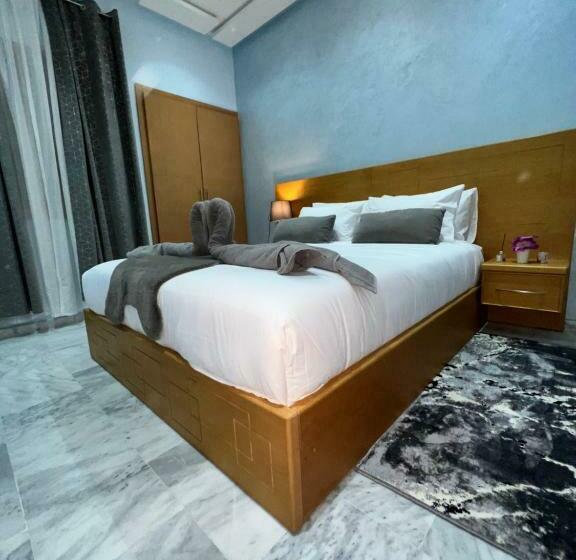 Antonios Luxury Apartments