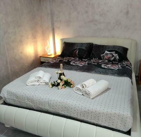 Bed and Breakfast Beb Lungo Tiflis Matrimoniale