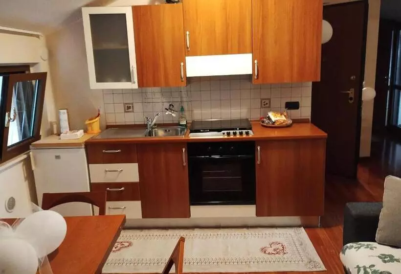 Aamiaismajoitus (B&B) Rocky House