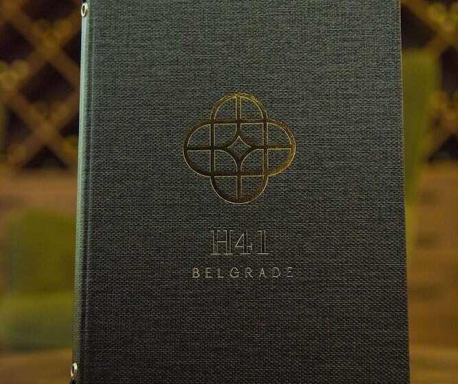 هتل H41 Luxury Suites