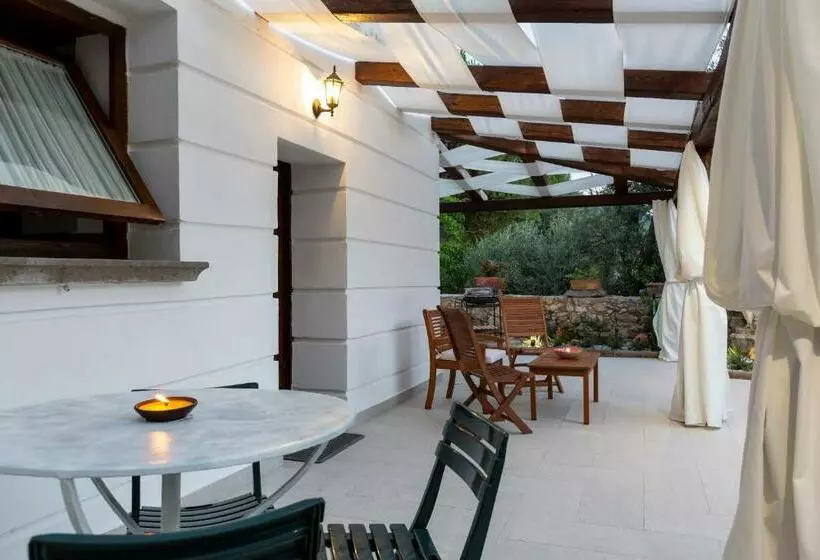 Il Mulino Luxury House