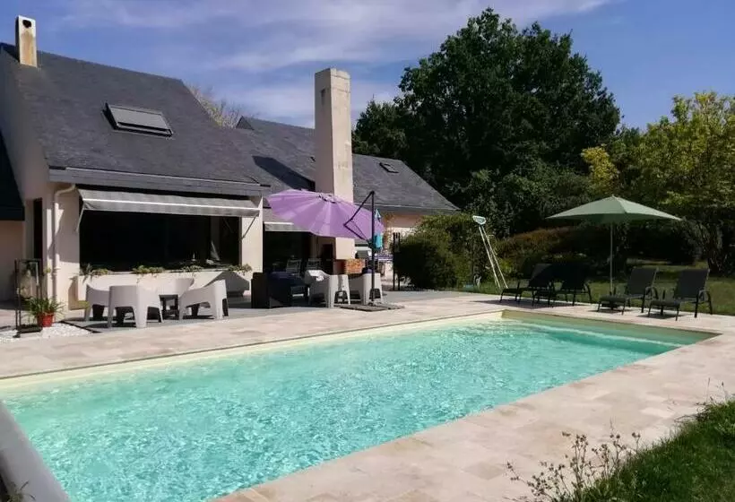 Aamiaismajoitus (B&B) Chambre Dans Villa