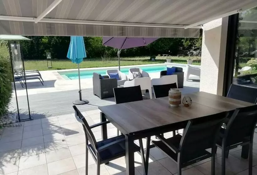 Aamiaismajoitus (B&B) Chambre Dans Villa