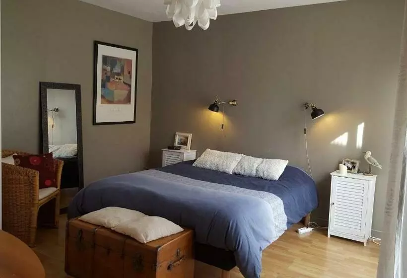 Aamiaismajoitus (B&B) Chambre Dans Villa