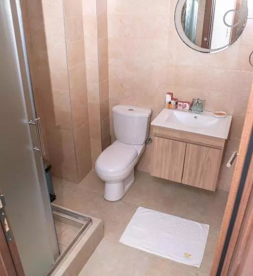 هتل Ideal Deluxe