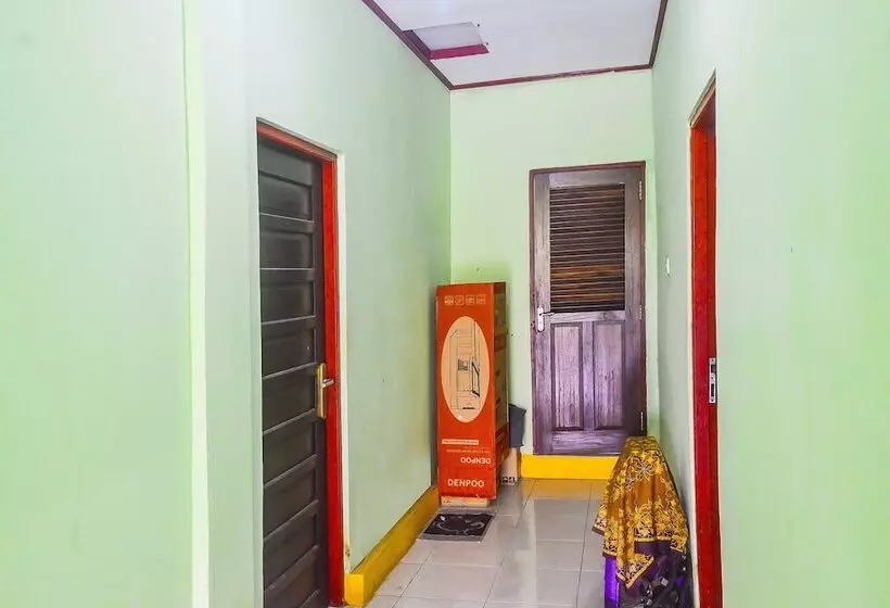 Hotelli Spot On 91623 Pj Guest House Syariah