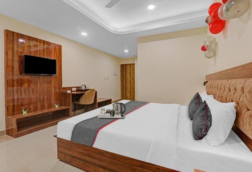 בית מלון כפרי Super Townhouse H G Near Gautam Buddha Park