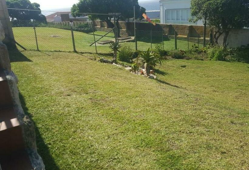 Alicrons And Beachouse On Gordon