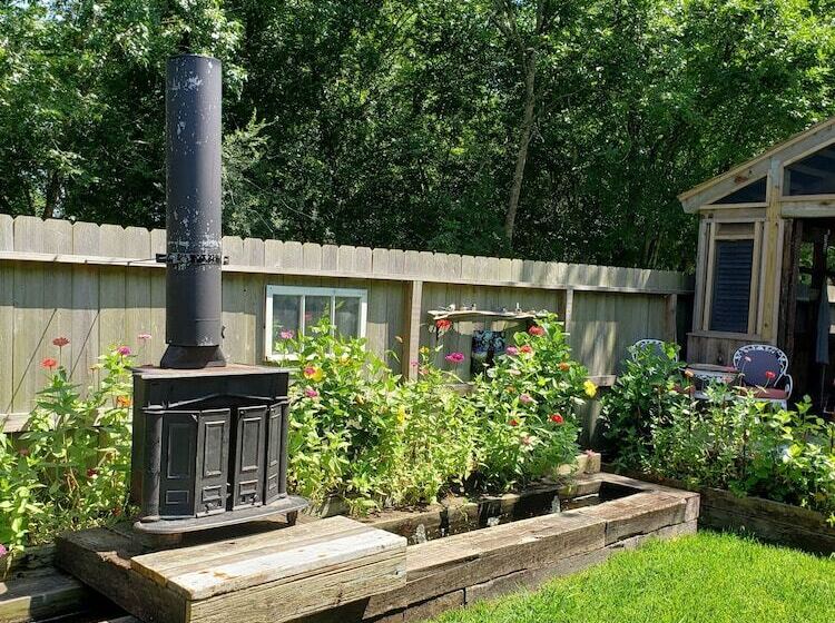 Cedar Oaks Inn The Barracks