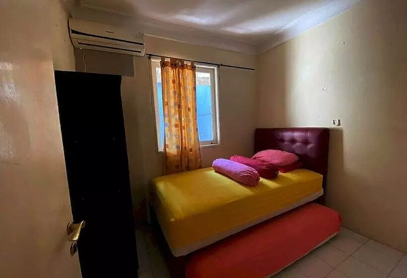 Hotelli Spot On 91278 Pahlawan Udyana Syariah