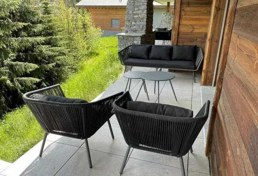 Les Fermes Alice B01a Centre De La Station