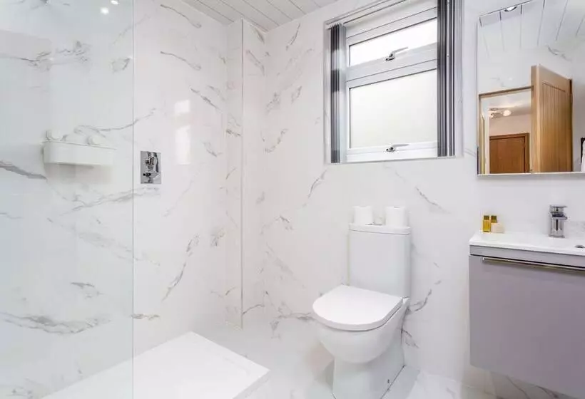 West Sands   Donnini Apartments