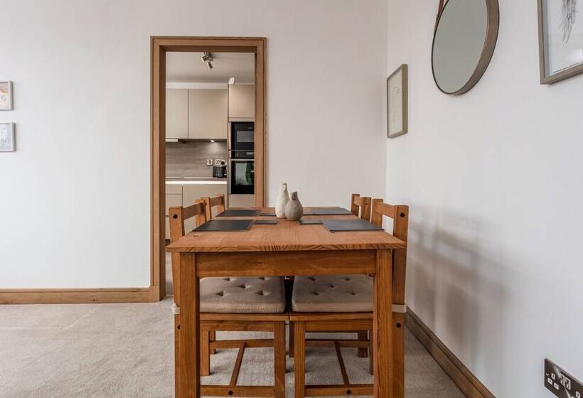 West Sands   Donnini Apartments