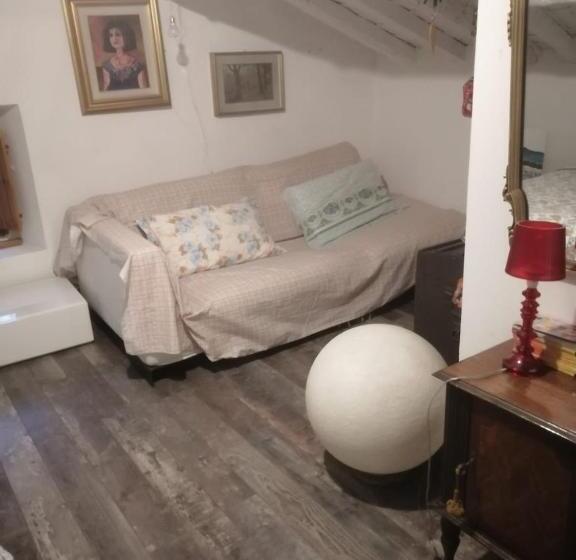 C Era Una Volta A Piozzano Casa Rustica