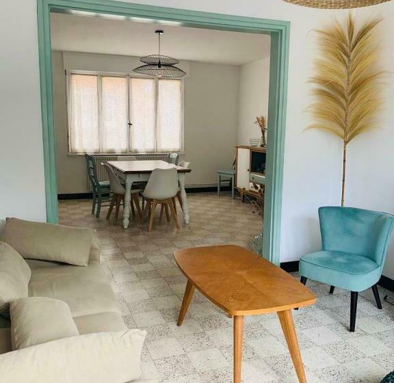 Entre Mer Et Falaises