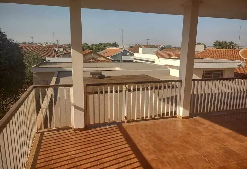 Hostel Borges Marini