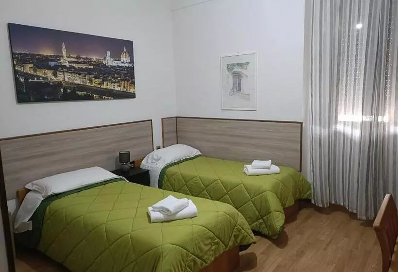 Hotelli Alba Serravalle