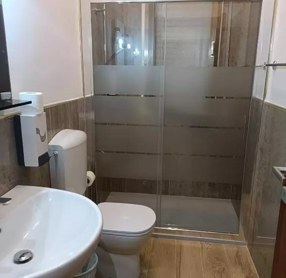 Hotelli Alba Serravalle