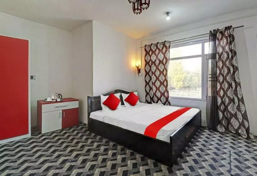 هتل Eco Rooms