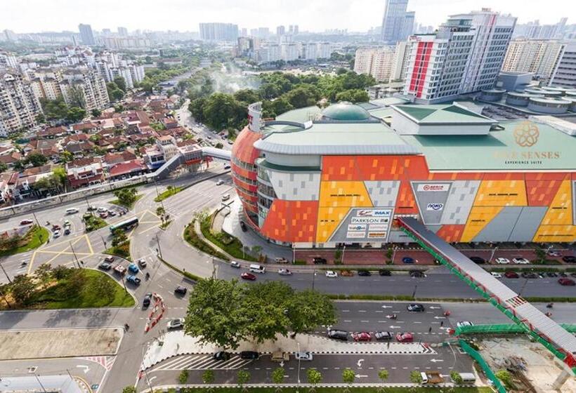 Una Serviced Apartment, Sunway Velocity Kuala Lumpur