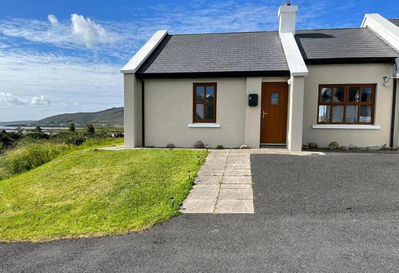 Achill Sound Holiday Village No 11
