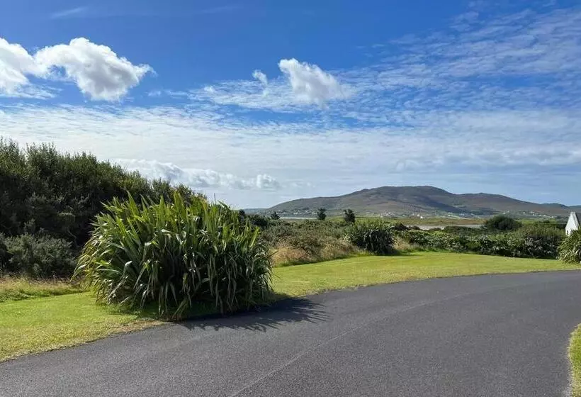 Achill Sound Holiday Village No 11