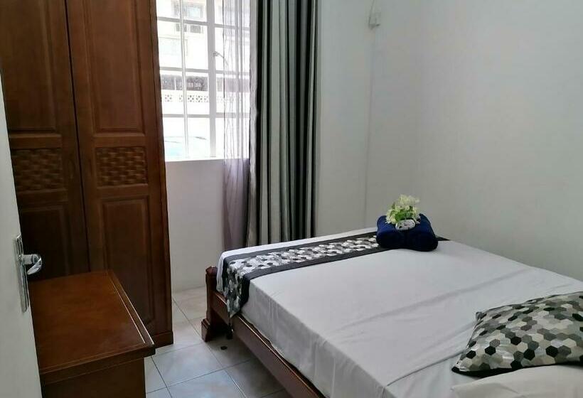 Camelia 2 Flic En Flac Mauritius