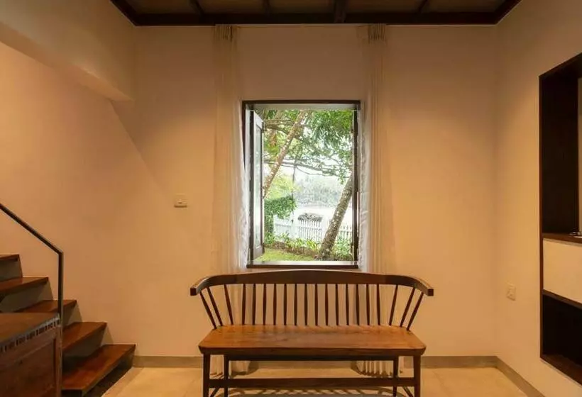 Estuary, The Beach House