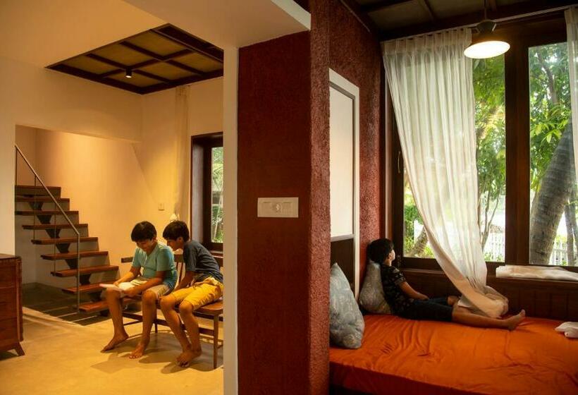 Estuary, The Beach House