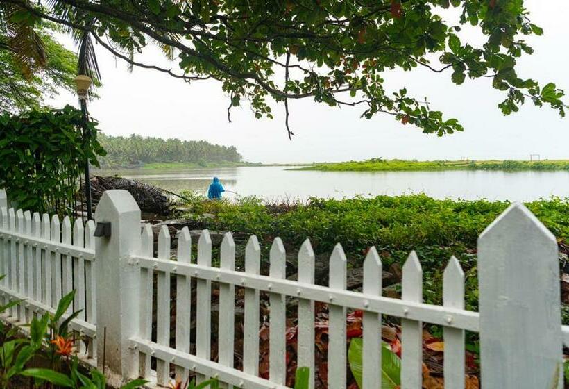 Estuary, The Beach House