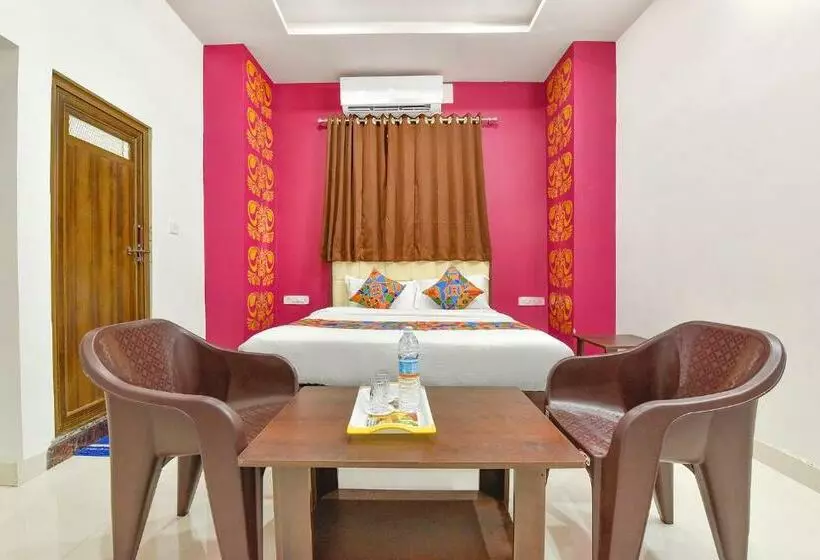 Hôtel Fabexpress Shree Thakur