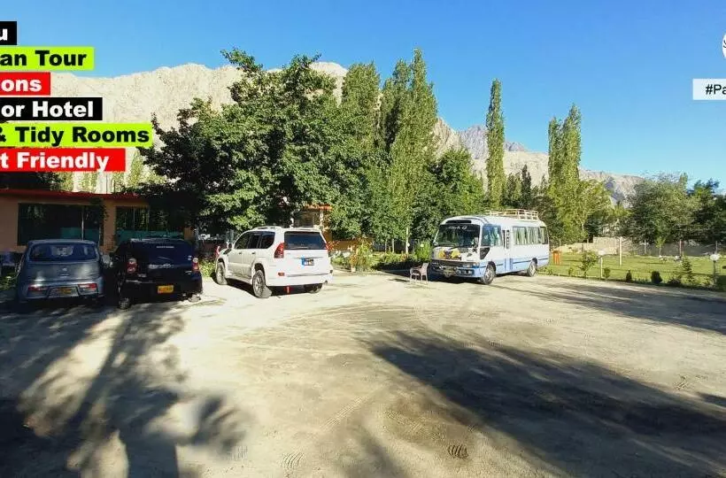 Mulberry Continental Hotel Skardu