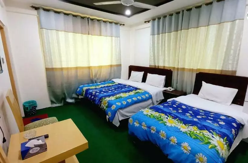 Mulberry Continental Hotel Skardu