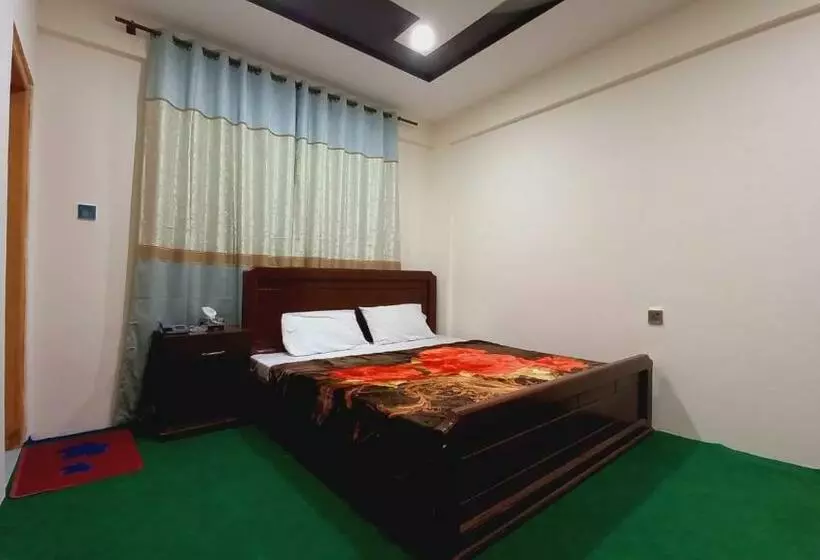 Mulberry Continental Hotel Skardu