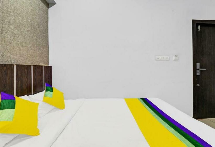 ホテル Itsy By Treebo   The Grand Nisarga