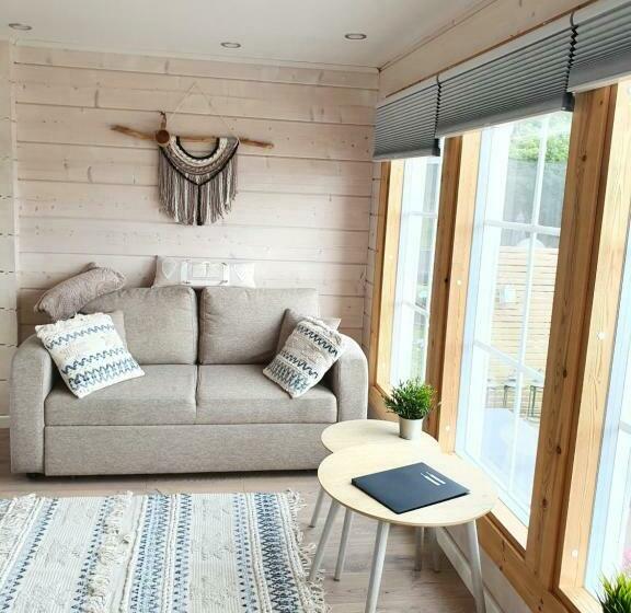 Stunning Log Cabin 45m2 On The Shore Of Kallavesi