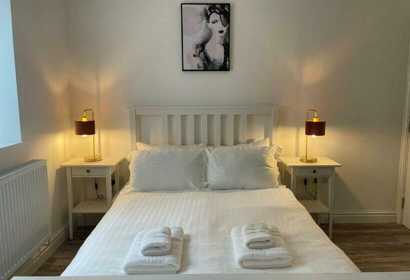 Citybreaks Rooms With Free Parking