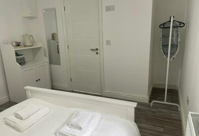 Citybreaks Rooms With Free Parking