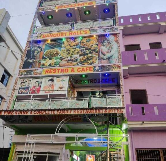 בית מלון כפרי Oyo 93190 The Pine & Dine