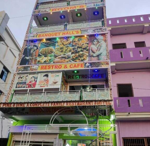 בית מלון כפרי Oyo 93190 The Pine & Dine