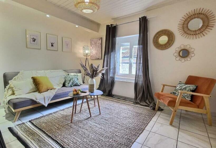 L Abeille Centre Parking Gratuit