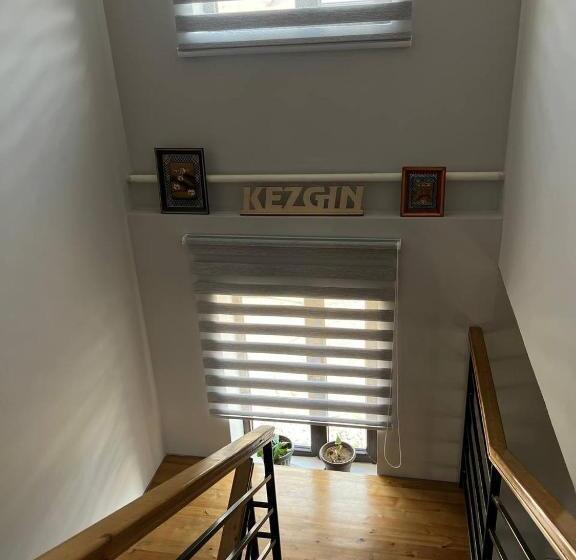 پانسیون Kezgin Guest House