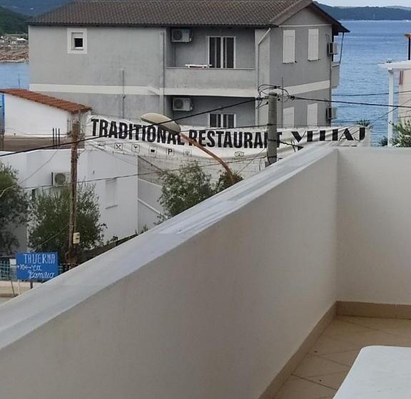 Qoku Chicago Apartament