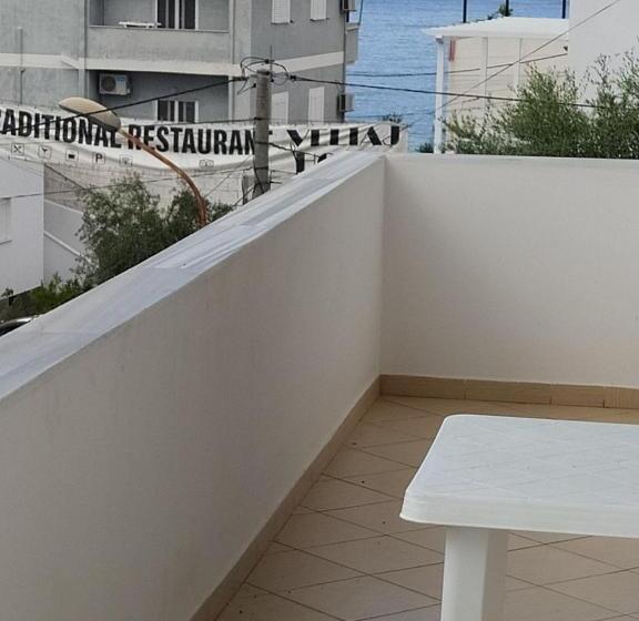 Qoku Chicago Apartament