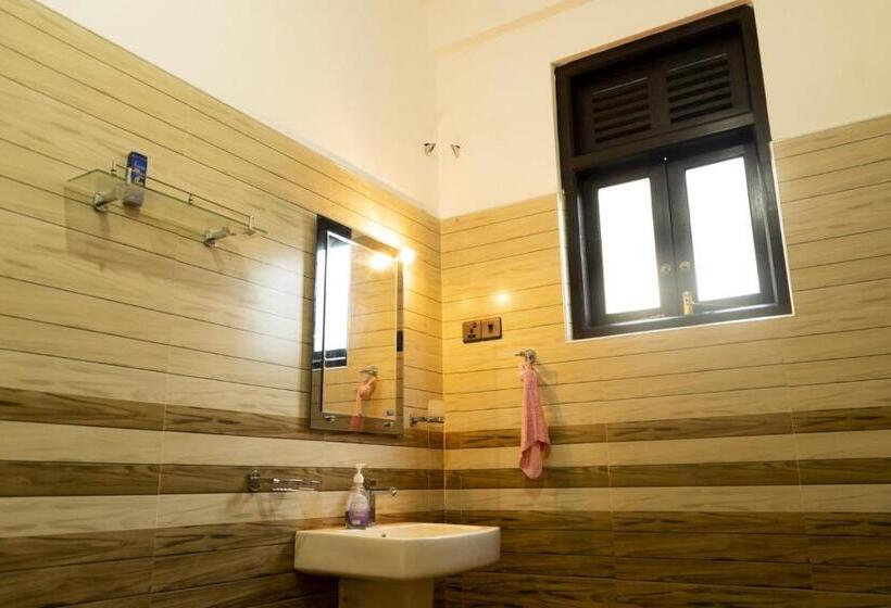 مبيت وإفطار Muthu Villa