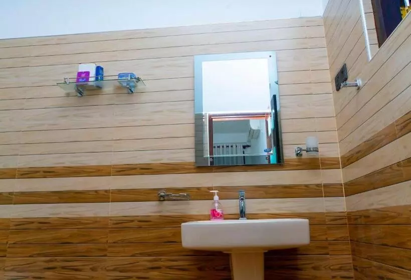 Aamiaismajoitus (B&B) Muthu Villa