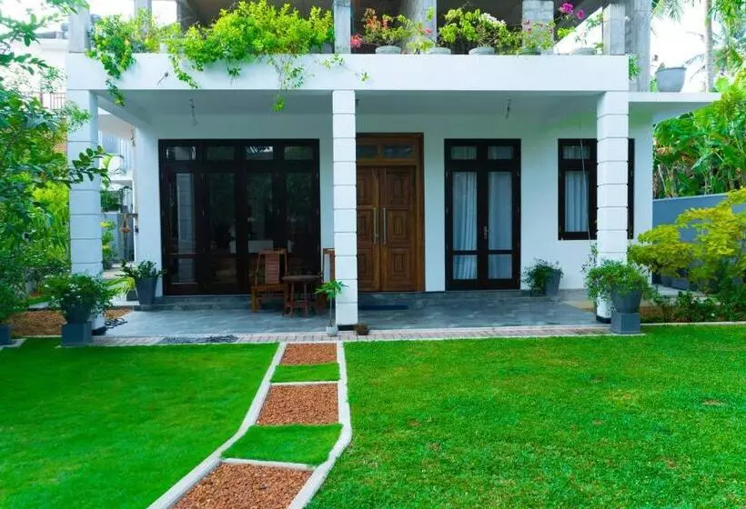 Aamiaismajoitus (B&B) Muthu Villa