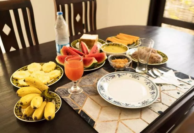 Aamiaismajoitus (B&B) Muthu Villa